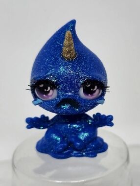 MGA Poopsie Rainbow Fantasy Friends Tear Drop Water Mini Doll Sparkly Critters